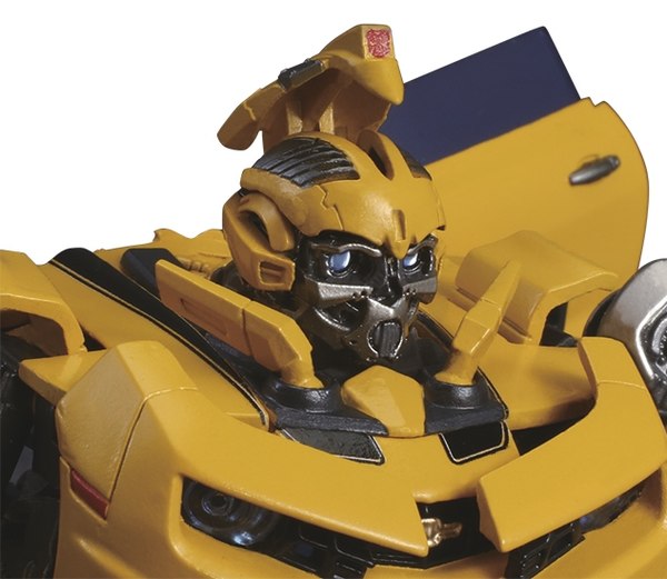 More MPM 3 Bumblebee Images Transformers Masterpiece Movie Series  (8 of 14)